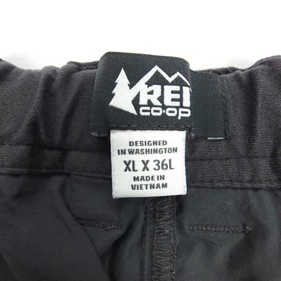 REI 100% Nylon 10 Inch Ripstop Cargo Shorts Hiking Utility Gorpcore Mens XL Gray - Picture 2 of 7